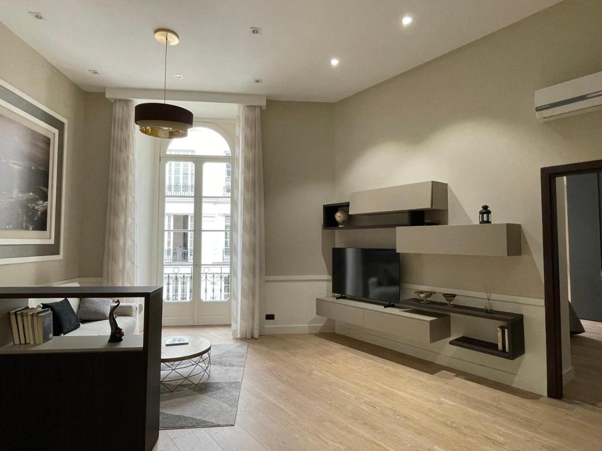Napoli Mariana Luxury Apartment Екстериор снимка